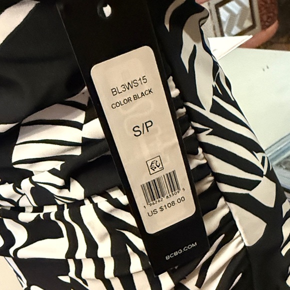 BCBGMaxAzria Small Off the Shoulder One Piece Black and White Print Swimsuit - Picture 4 of 10